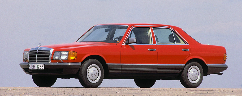 1980 Mercedes 126 S class red a